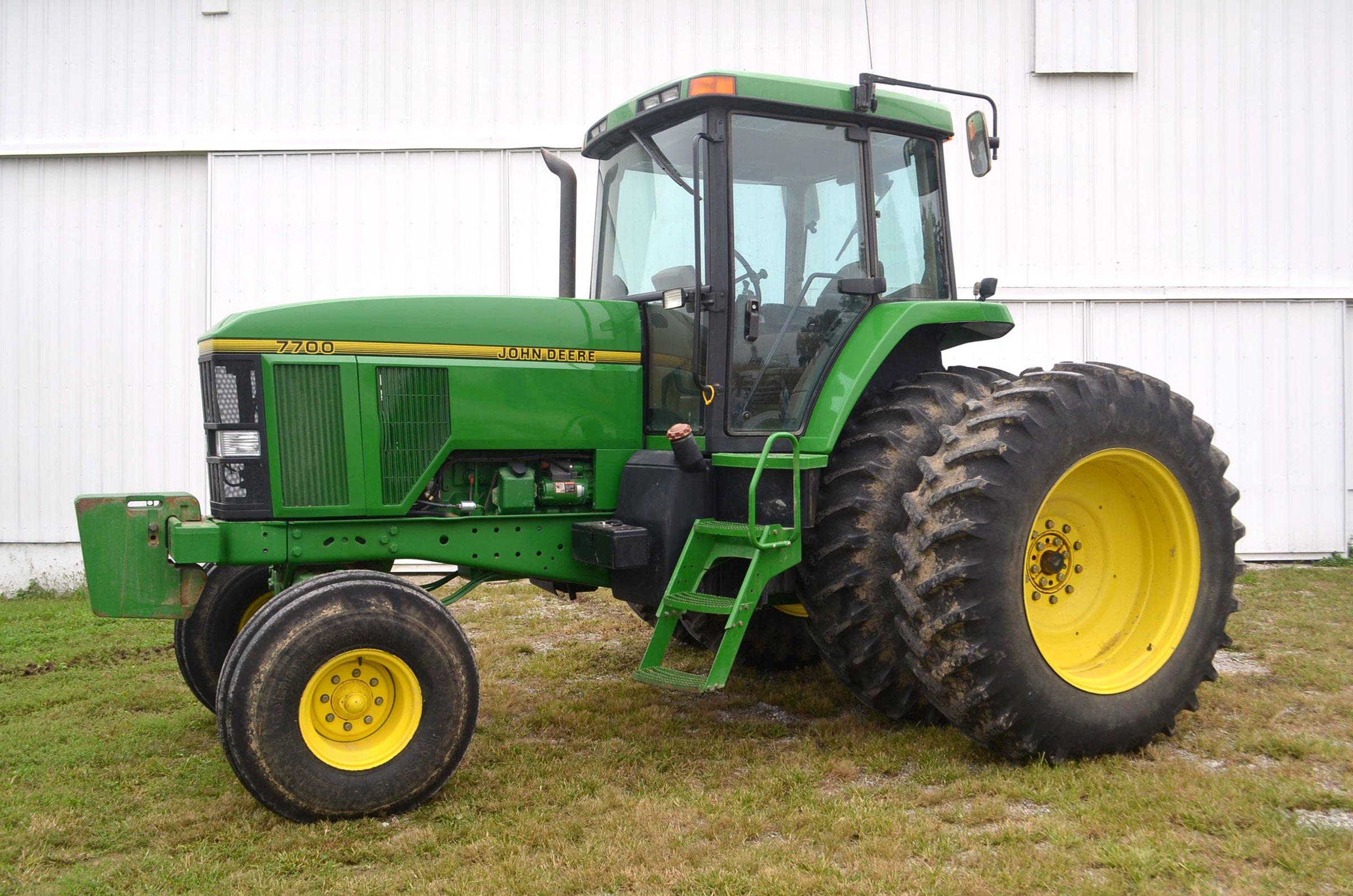 Property photo 41 - FARM EQUIPMENT AUCTION IN ALLEN COUNTY, INDIANA